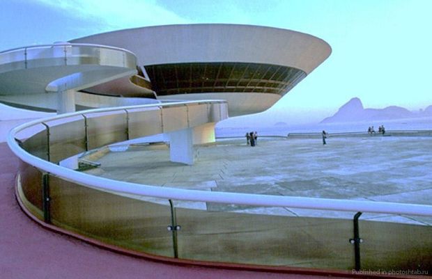 Оскар Нимейер Oscar Niemeyer, Музей современного искусства в Нитерое