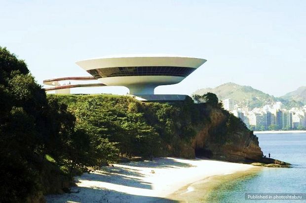 Оскар Нимейер Oscar Niemeyer, Музей современного искусства в Нитерое